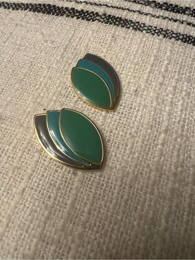 Gold-Tone Green Teal Gray Enamel Leaf Earrings and Brooch Set